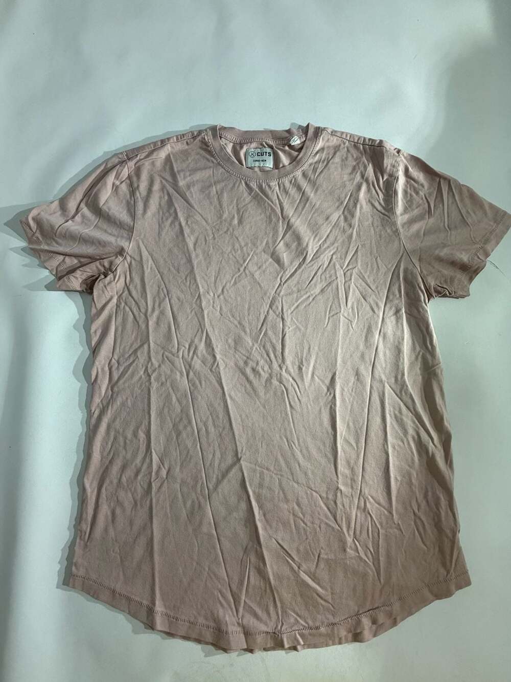CUTS Curve-Hem Dusty Pink Blush Crewneck T-Shirt Elongated Mens M